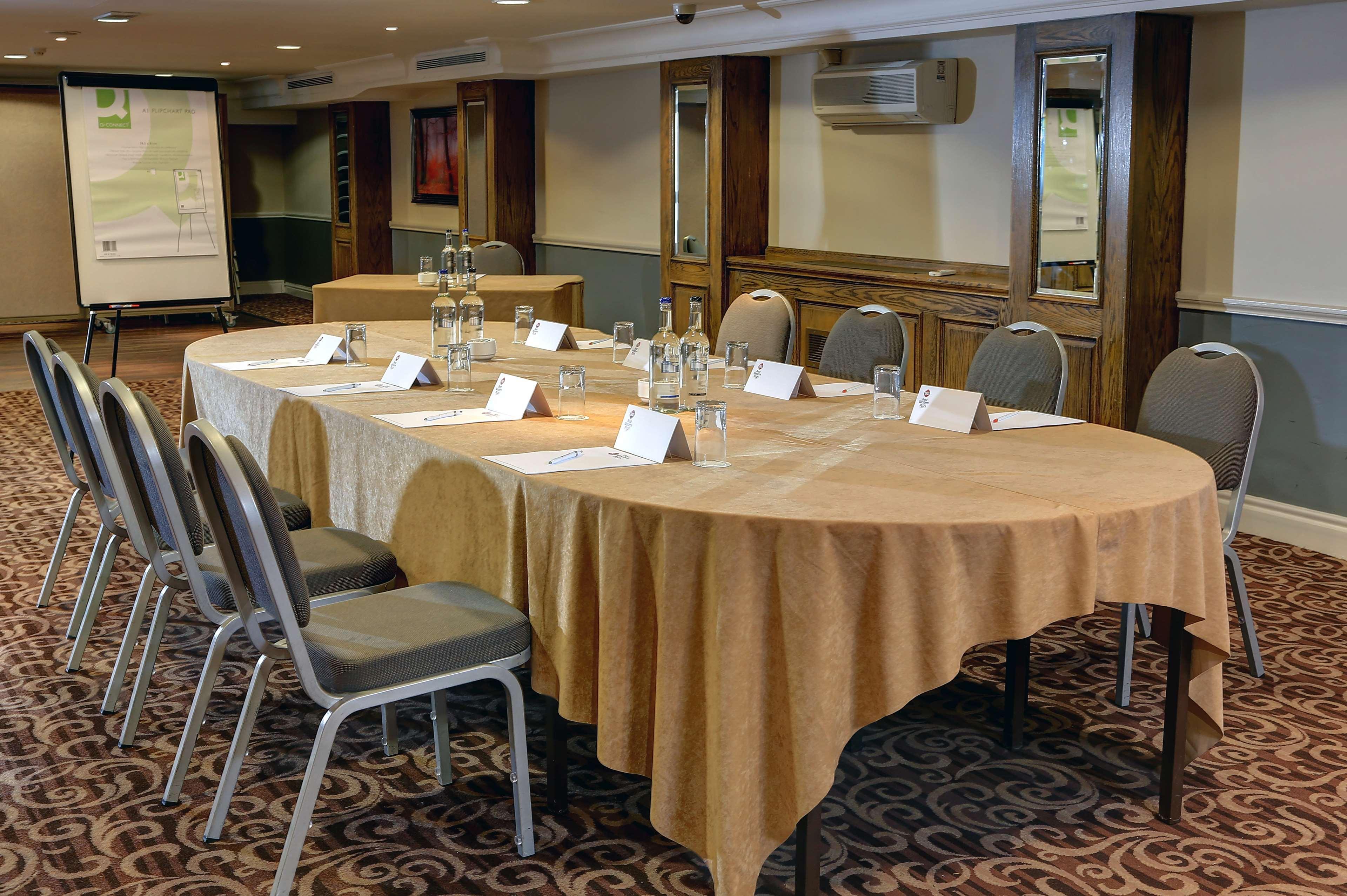Best Western Plus Pinewood Manchester Airport-Wilmslow Hotel Ngoại thất bức ảnh