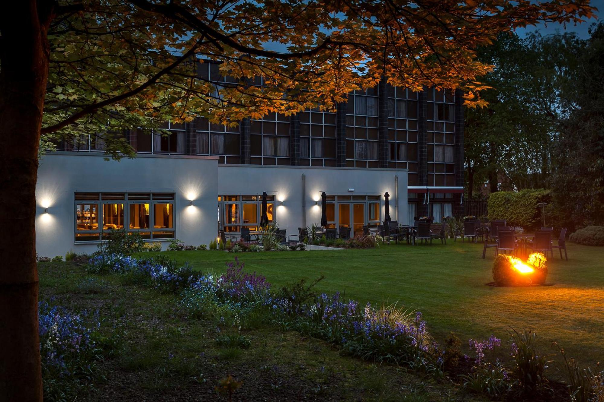 Best Western Plus Pinewood Manchester Airport-Wilmslow Hotel Ngoại thất bức ảnh