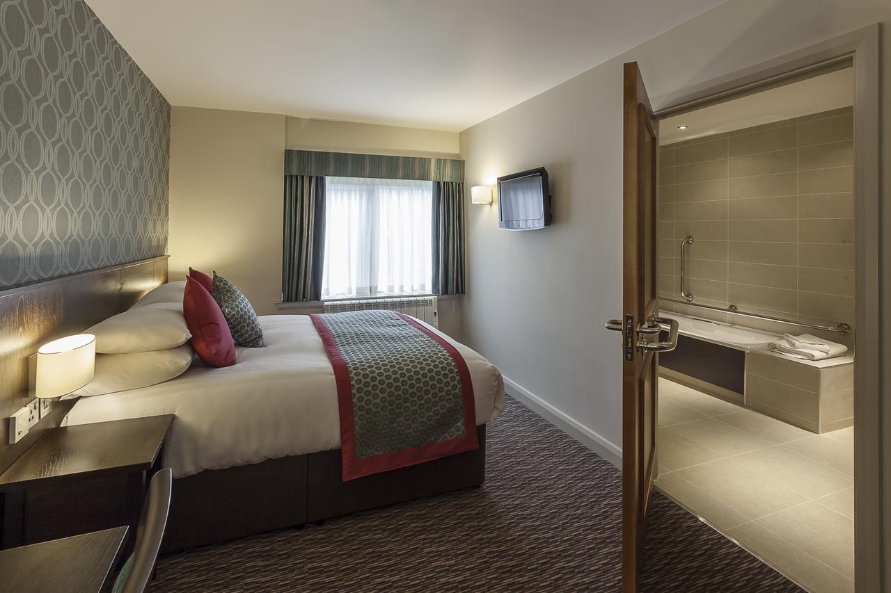 Best Western Plus Pinewood Manchester Airport-Wilmslow Hotel Ngoại thất bức ảnh